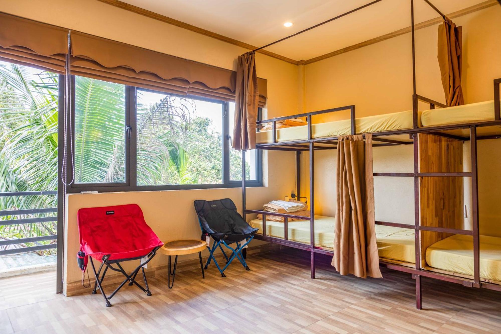 Republic Hostel Cat Ba Xuan Dam Экстерьер фото
